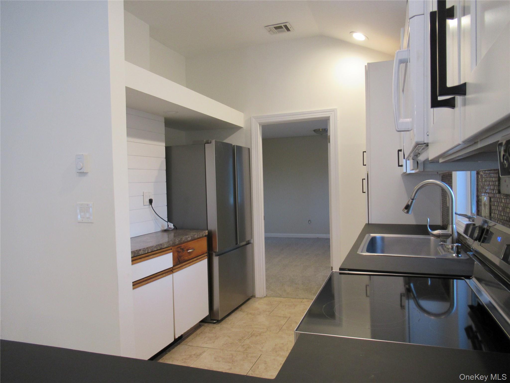 #7 photo, 49 Lakeview Drive, Holmes , NY 12531