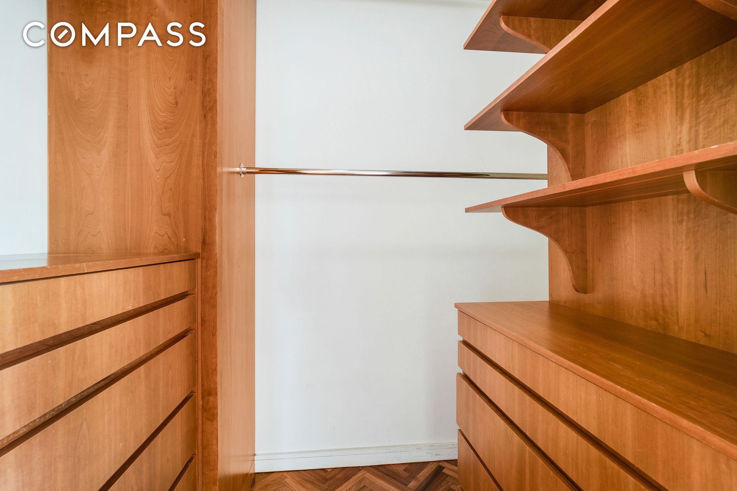 #19 photo, 360 E 88th Street, マンハッタン Upper East Side , NY 10128