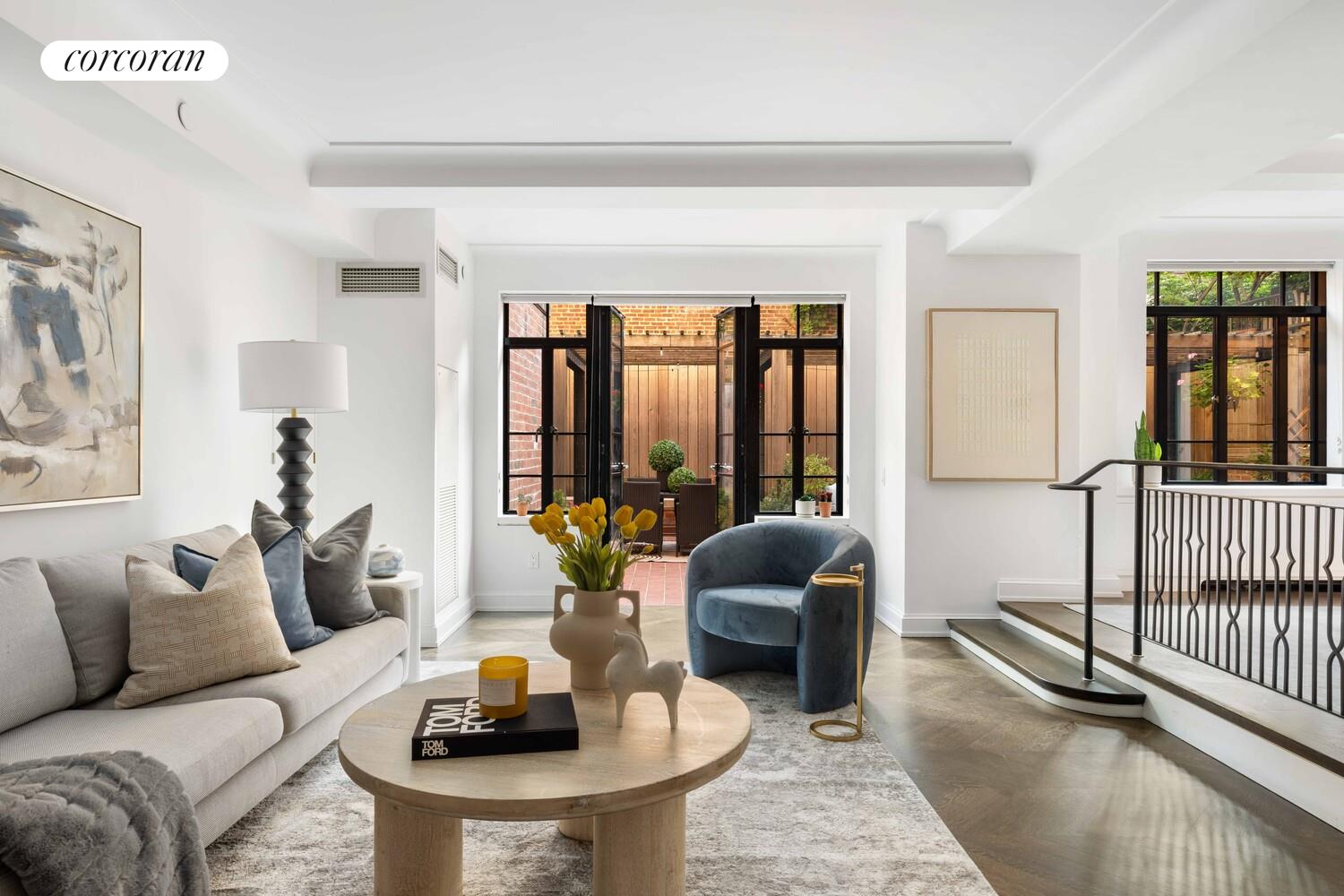 #1 photo, 130 W 12TH Street, マンハッタン Greenwich Village , NY 10011