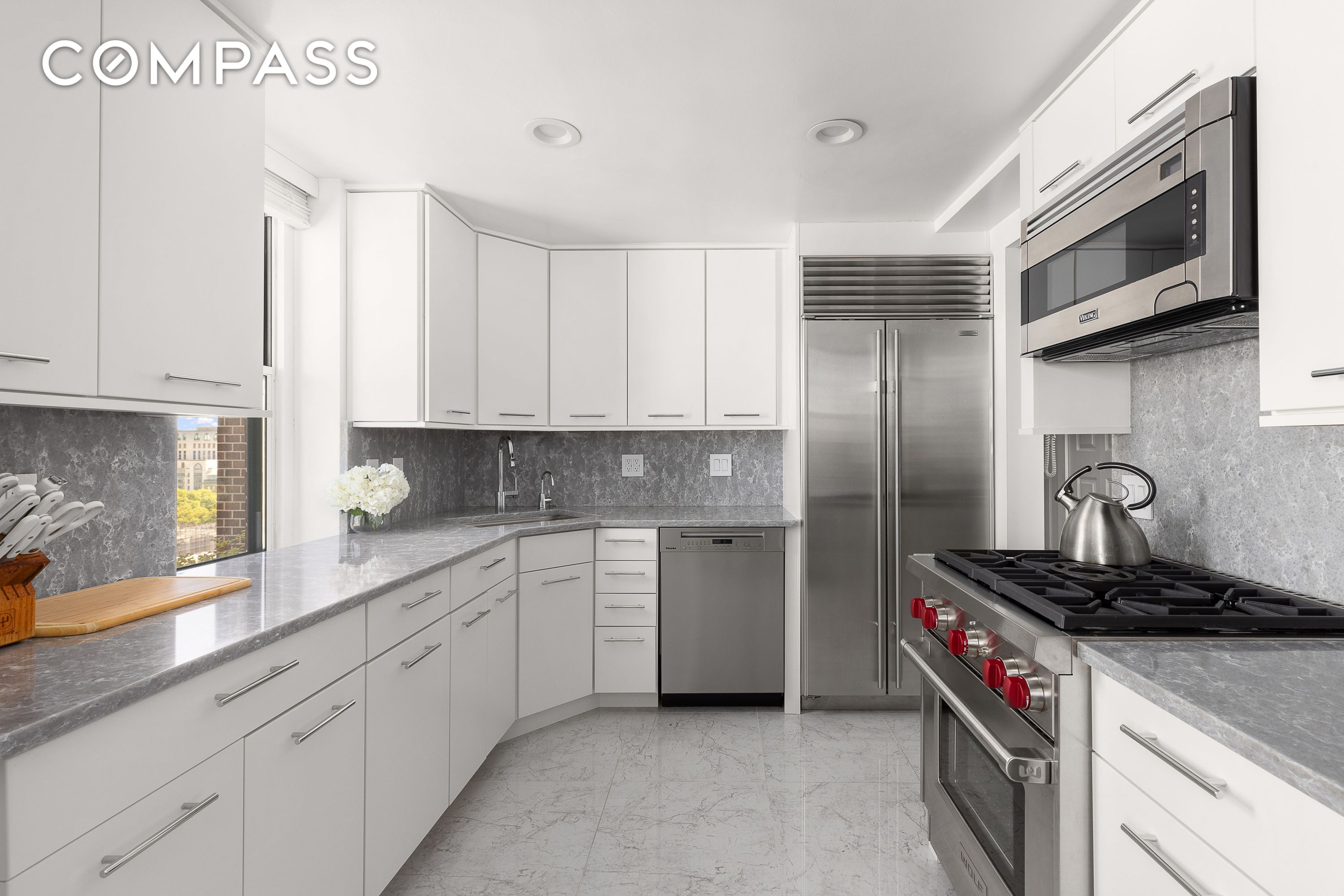 #7 photo, 340 E 64th Street, マンハッタン Lenox Hill , NY 10065