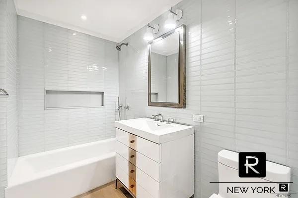 #11 photo, 212 Warren Street, マンハッタン Battery Park City , NY 10282