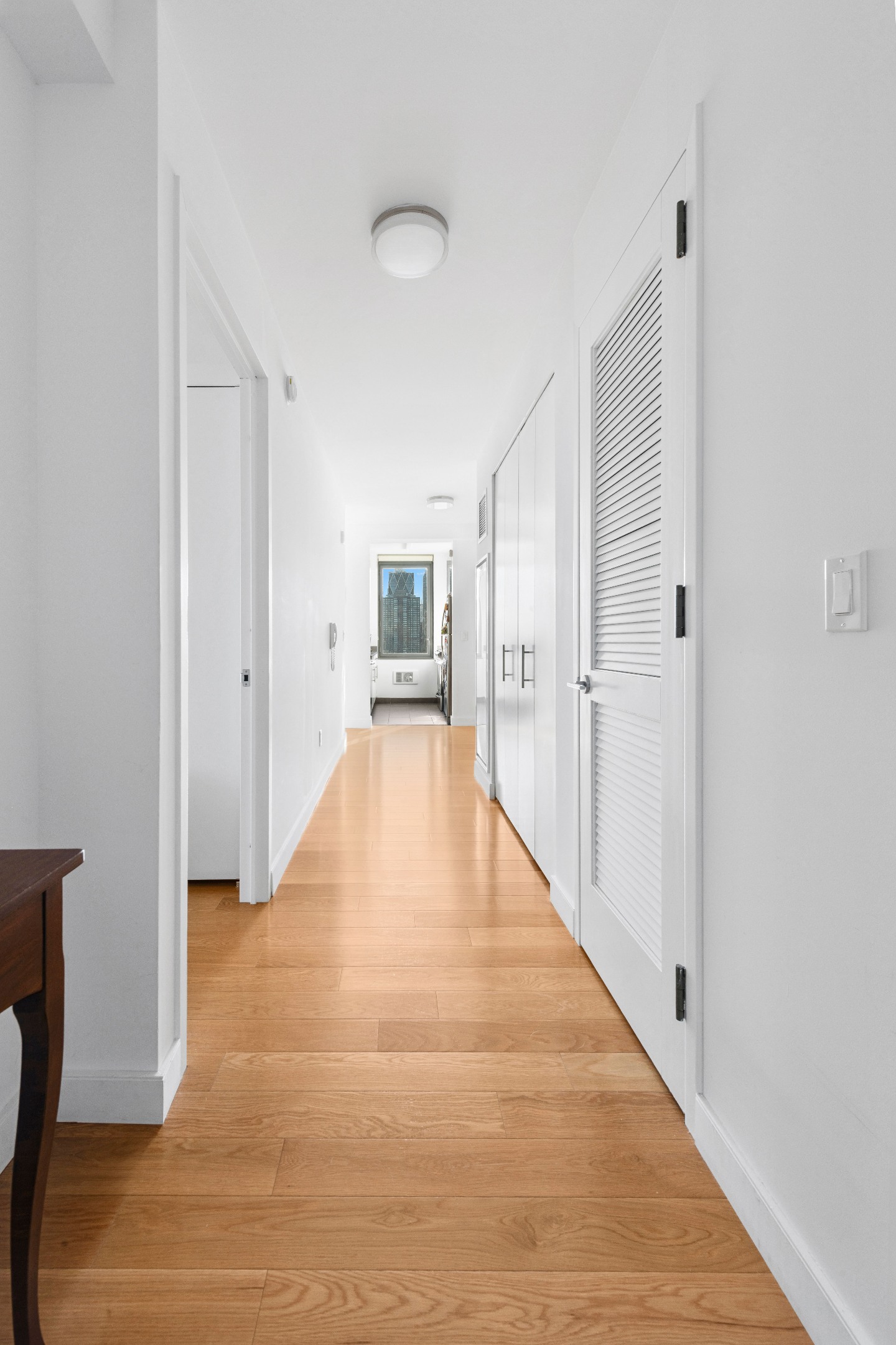 #9 photo, 606 W 57th Street, マンハッタン Hells Kitchen , NY 10019