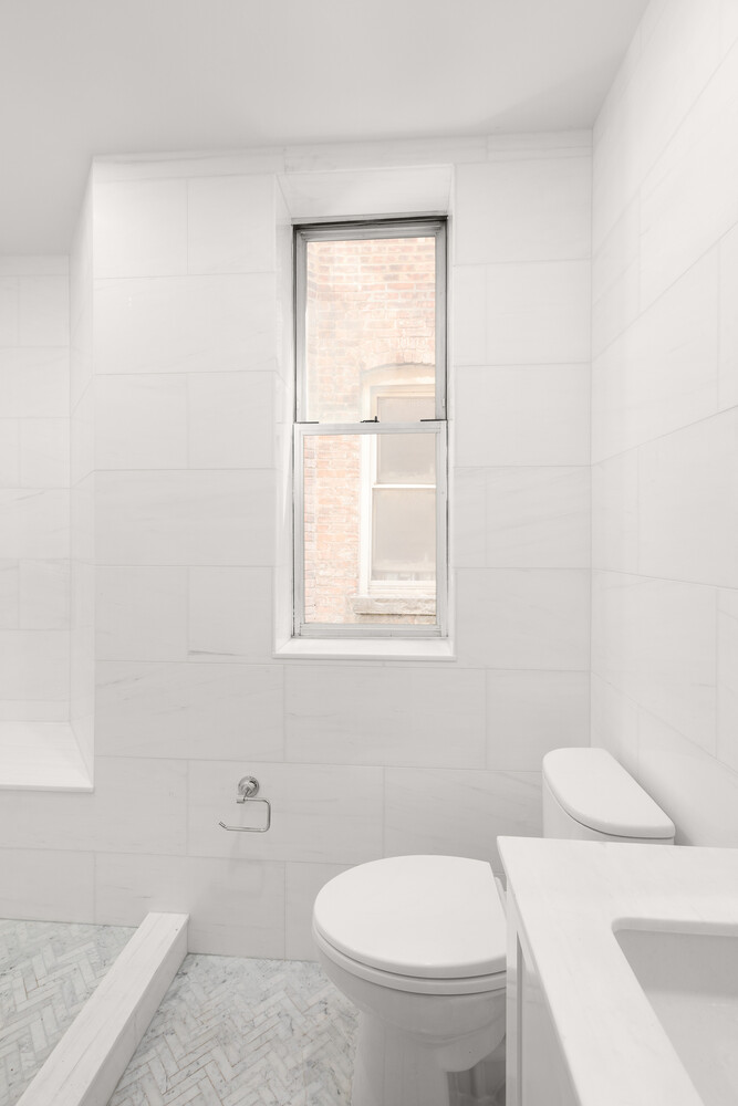 #7 photo, 327 W 11TH Street, マンハッタン West Village , NY 10014