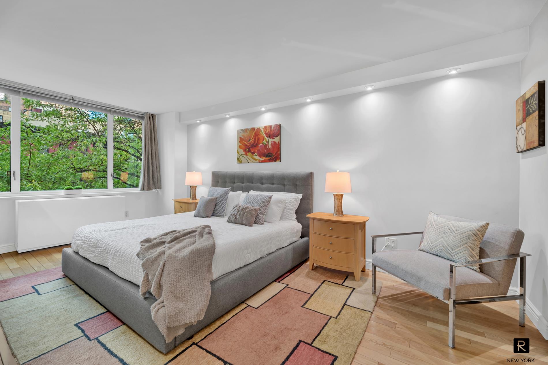 #8 photo, 245 E 54th Street, マンハッタン Turtle Bay , NY 10022