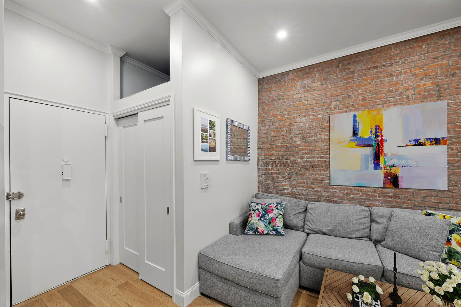 #9 photo, 346 W 56TH Street, マンハッタン Hells Kitchen , NY 10019