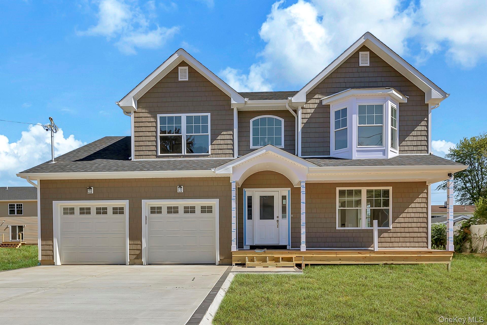 #1 photo, 23 Fulton Street, सफ़ोक काउंटी West Babylon , NY 11704