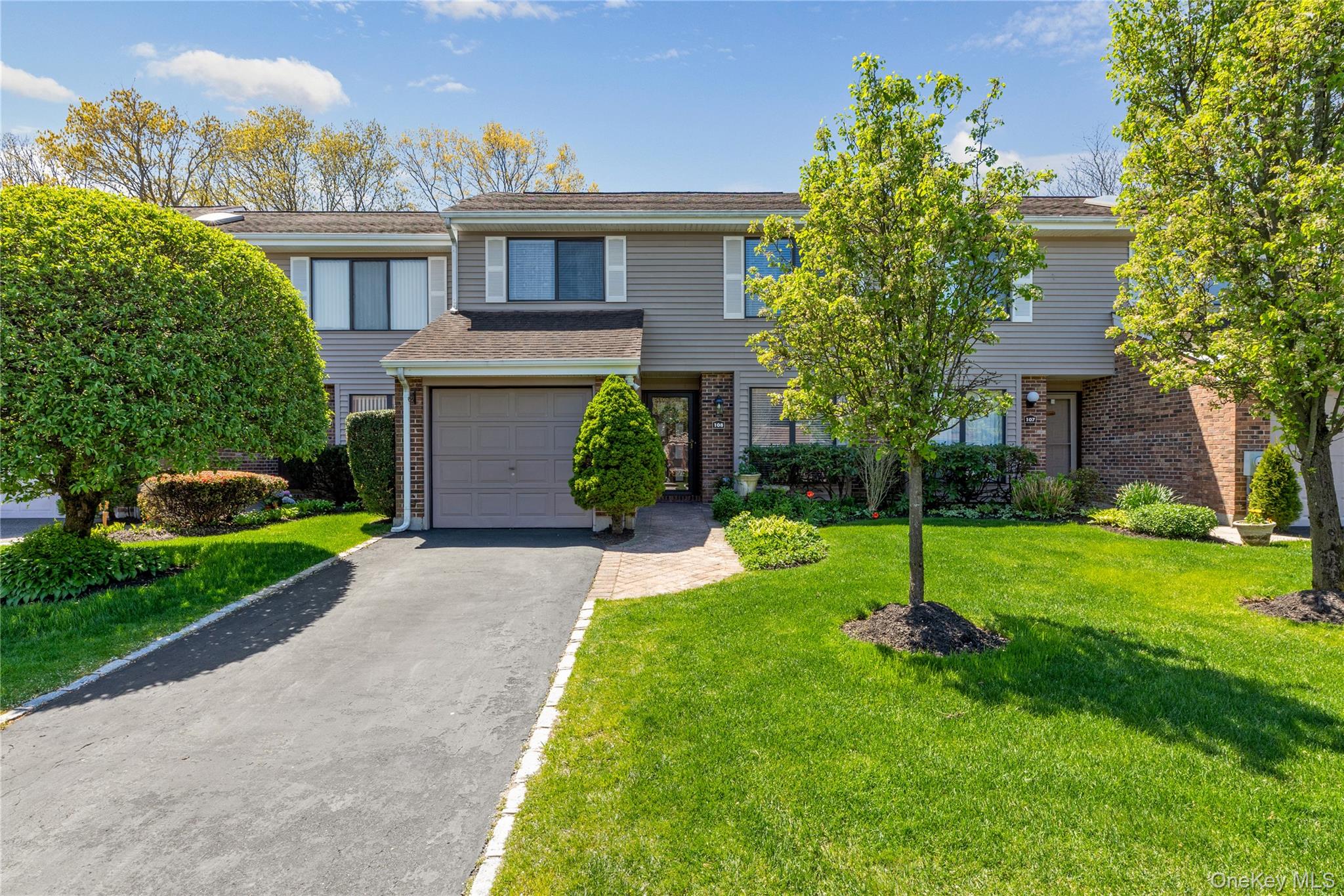 #1 photo, 108 Hidden Ponds Circle, 东长岛 史密斯敦 Smithtown , NY 11787