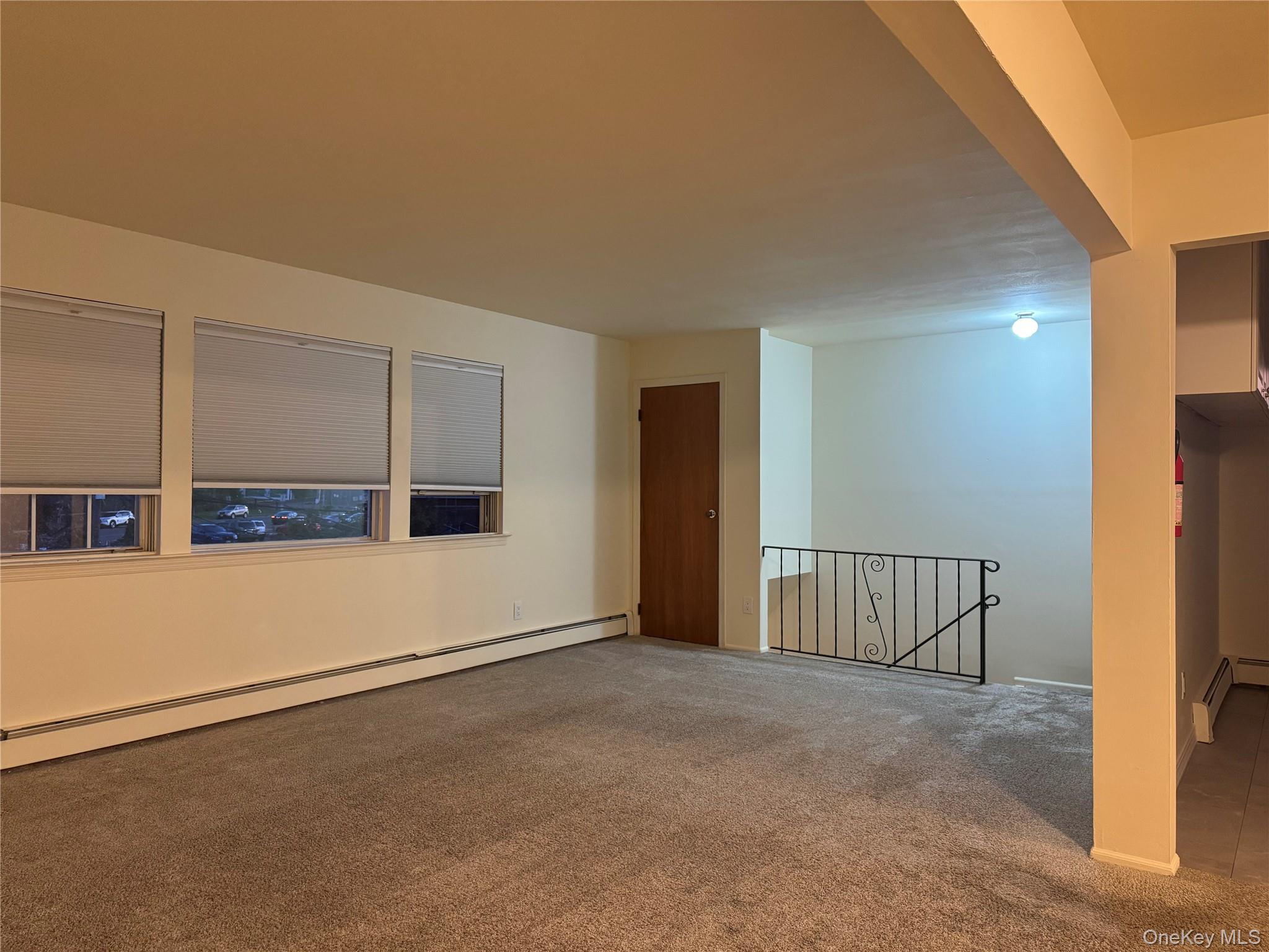 #12 photo, 6 Tredwell Avenue, Syosset , NY 11791