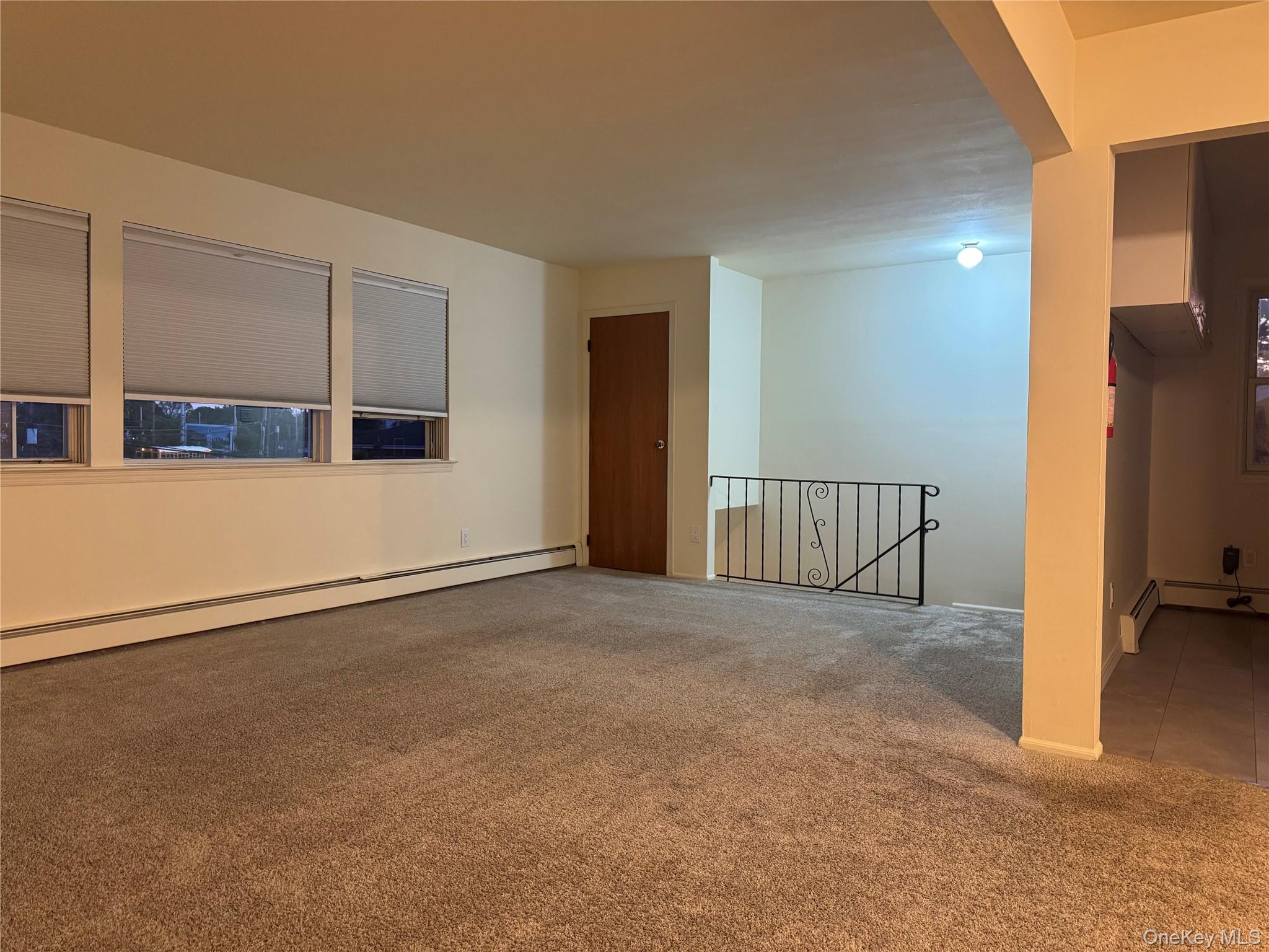 #9 photo, 6 Tredwell Avenue, Syosset , NY 11791