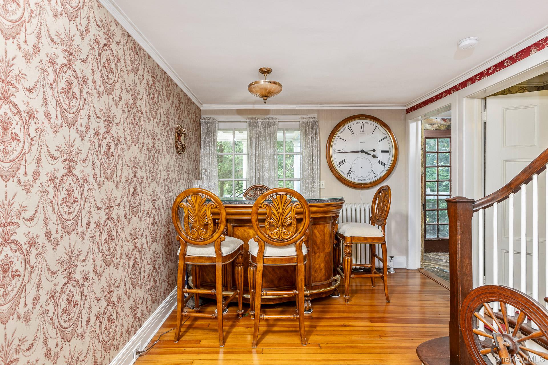 #7 photo, 12 W Mall Drive, サフォーク郡 Huntington , NY 11743