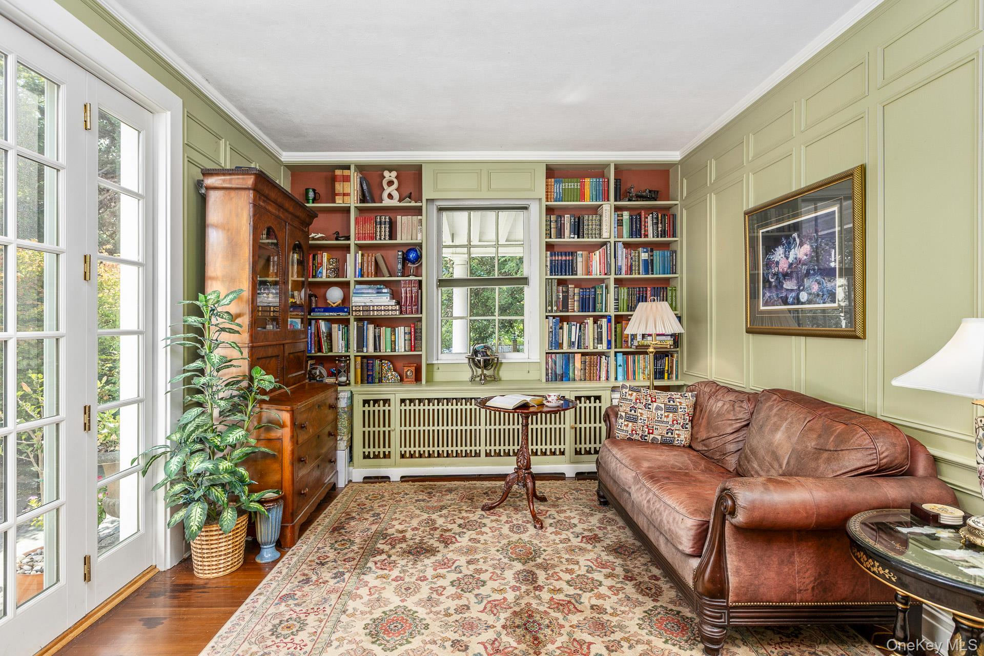 #8 photo, 12 W Mall Drive, サフォーク郡 Huntington , NY 11743