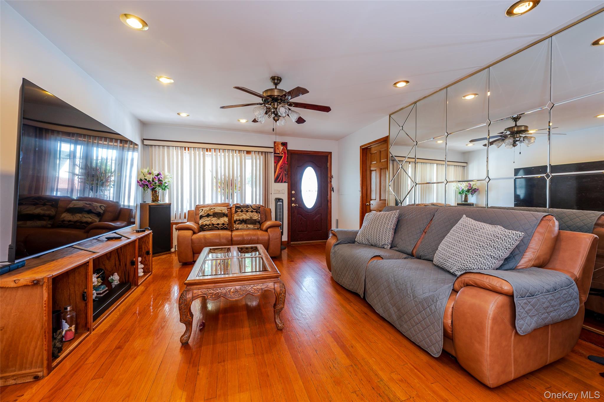 #4 photo, 279 Collfield Avenue, Staten Island , NY 10314