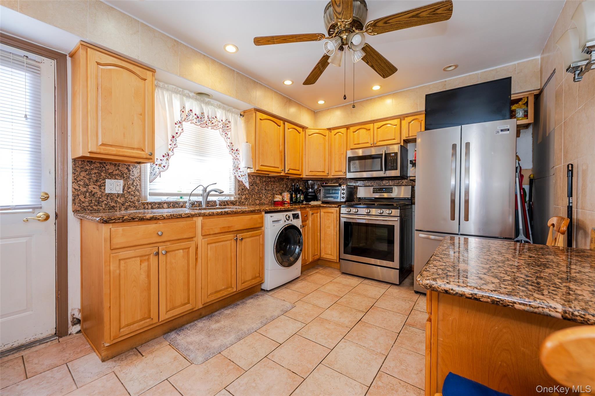 #7 photo, 279 Collfield Avenue, Staten Island , NY 10314