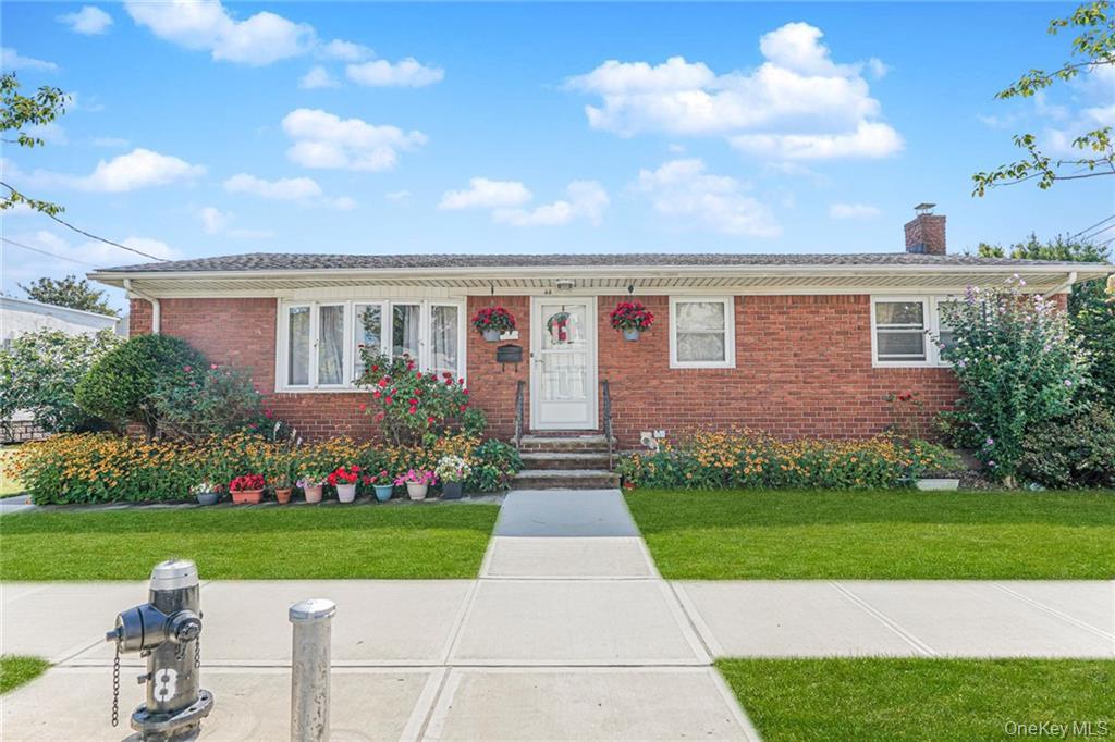 #1 photo, 44 Finley Avenue, Staten Island , NY 10306