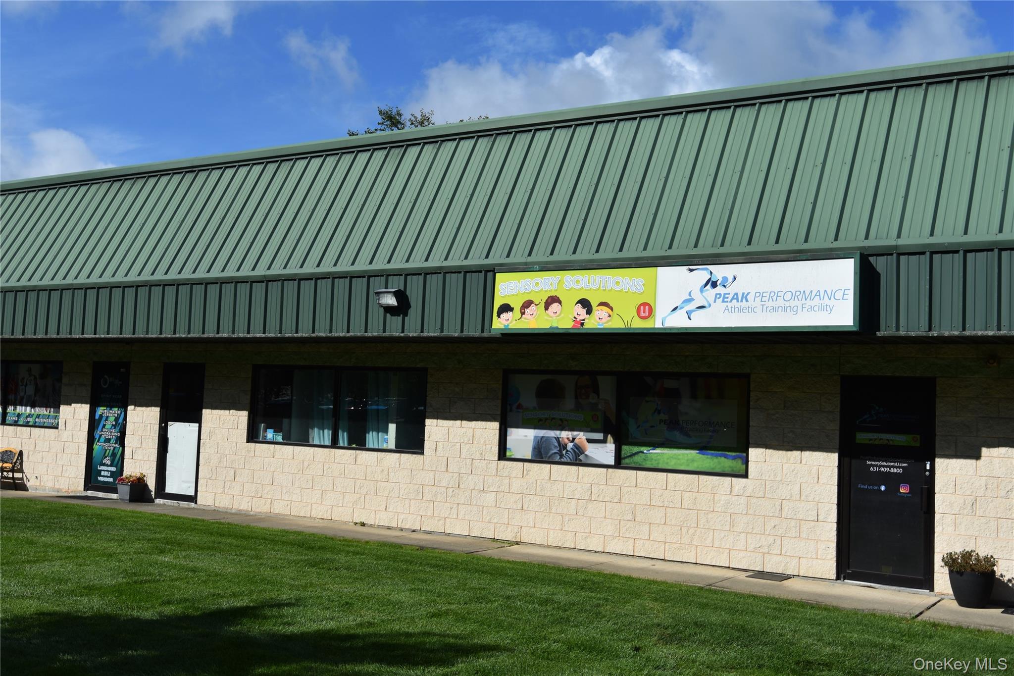 #2 photo, 196 Bell Meade Avenue, サフォーク郡 East Setauket , NY 11733