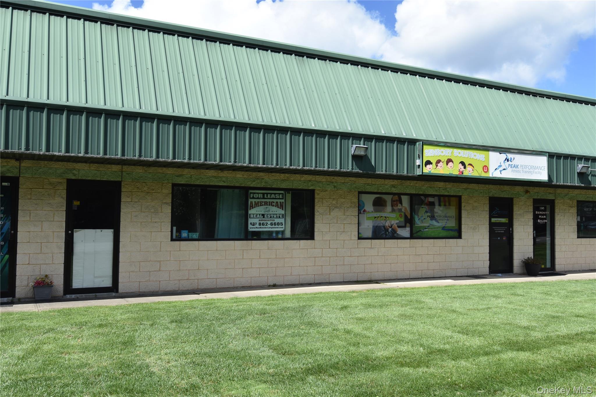 #3 photo, 196 Bell Meade Avenue, サフォーク郡 East Setauket , NY 11733