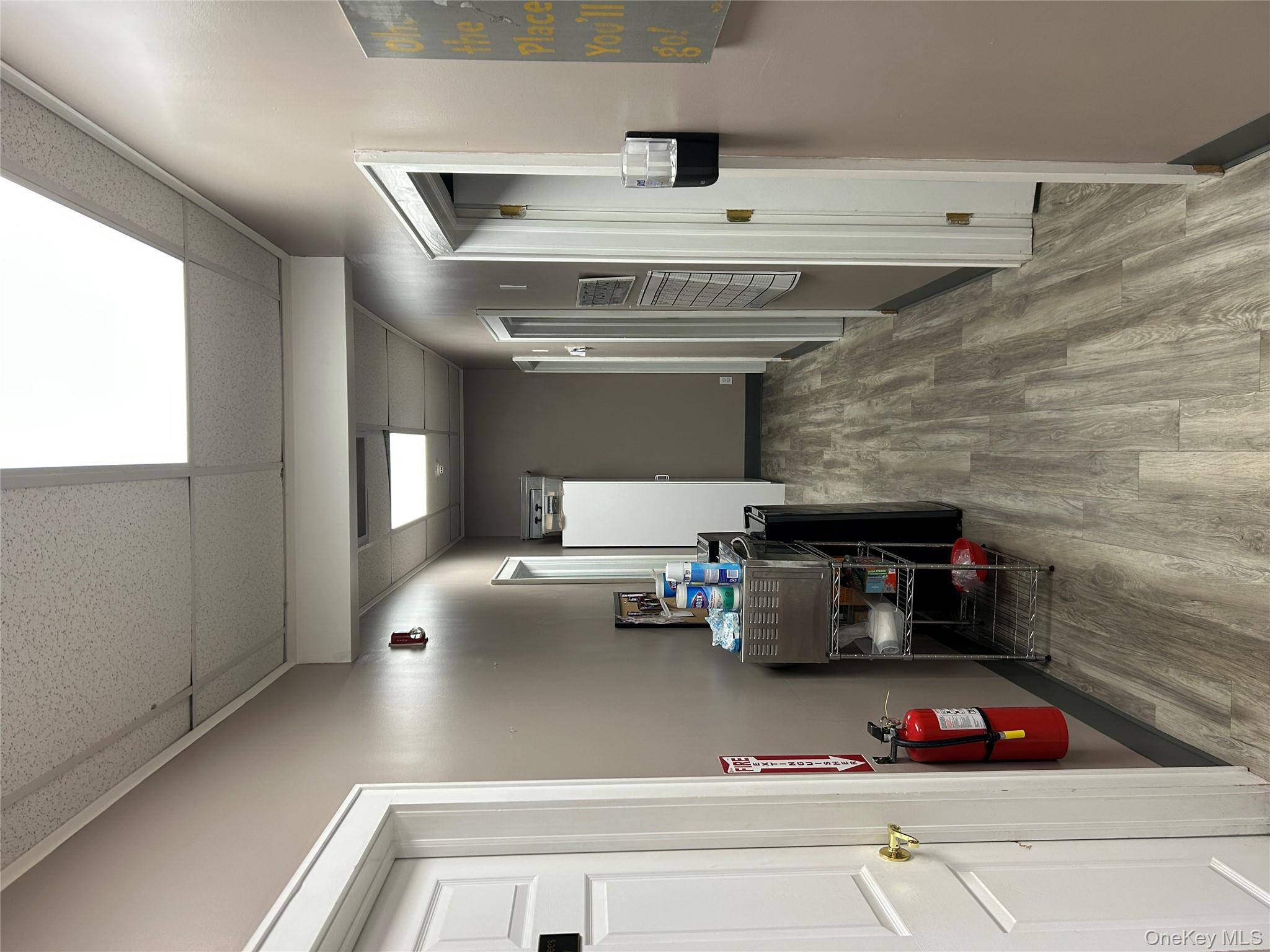 #5 photo, 196 Bell Meade Avenue, サフォーク郡 East Setauket , NY 11733