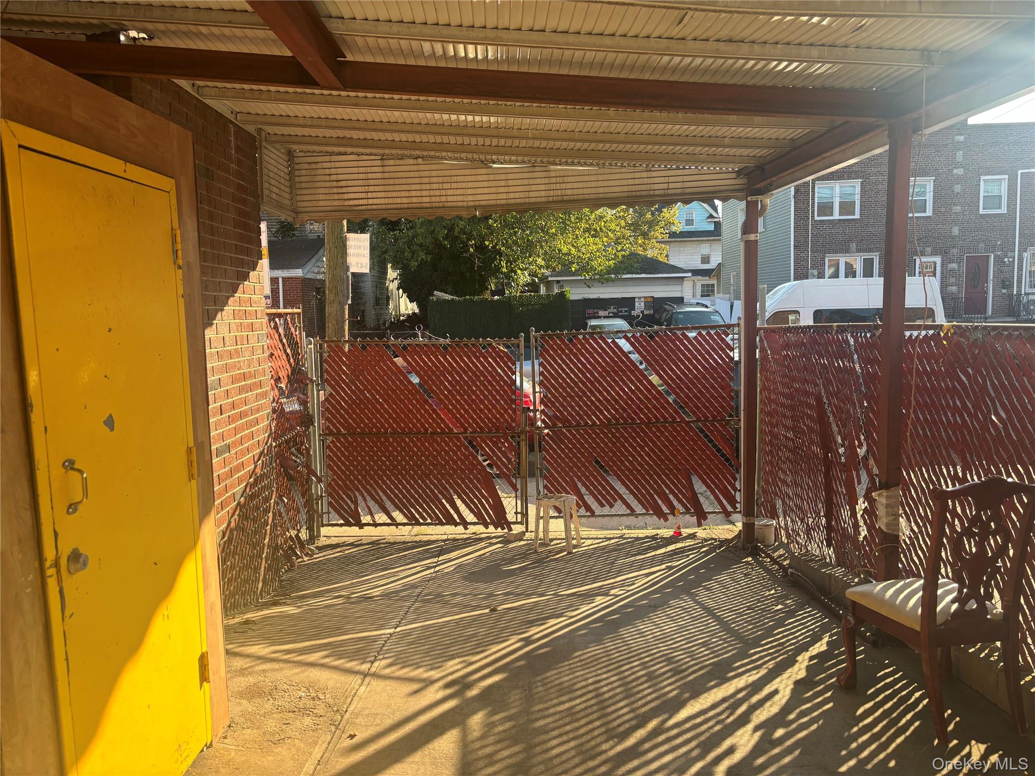 #10 photo, 93- 03 Avenue L, ブルックリン区 Brooklyn , NY 11236