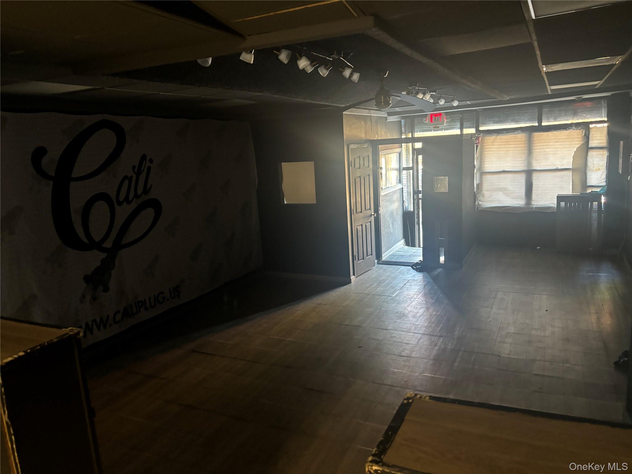 #5 photo, 93- 03 Avenue L, ブルックリン区 Brooklyn , NY 11236