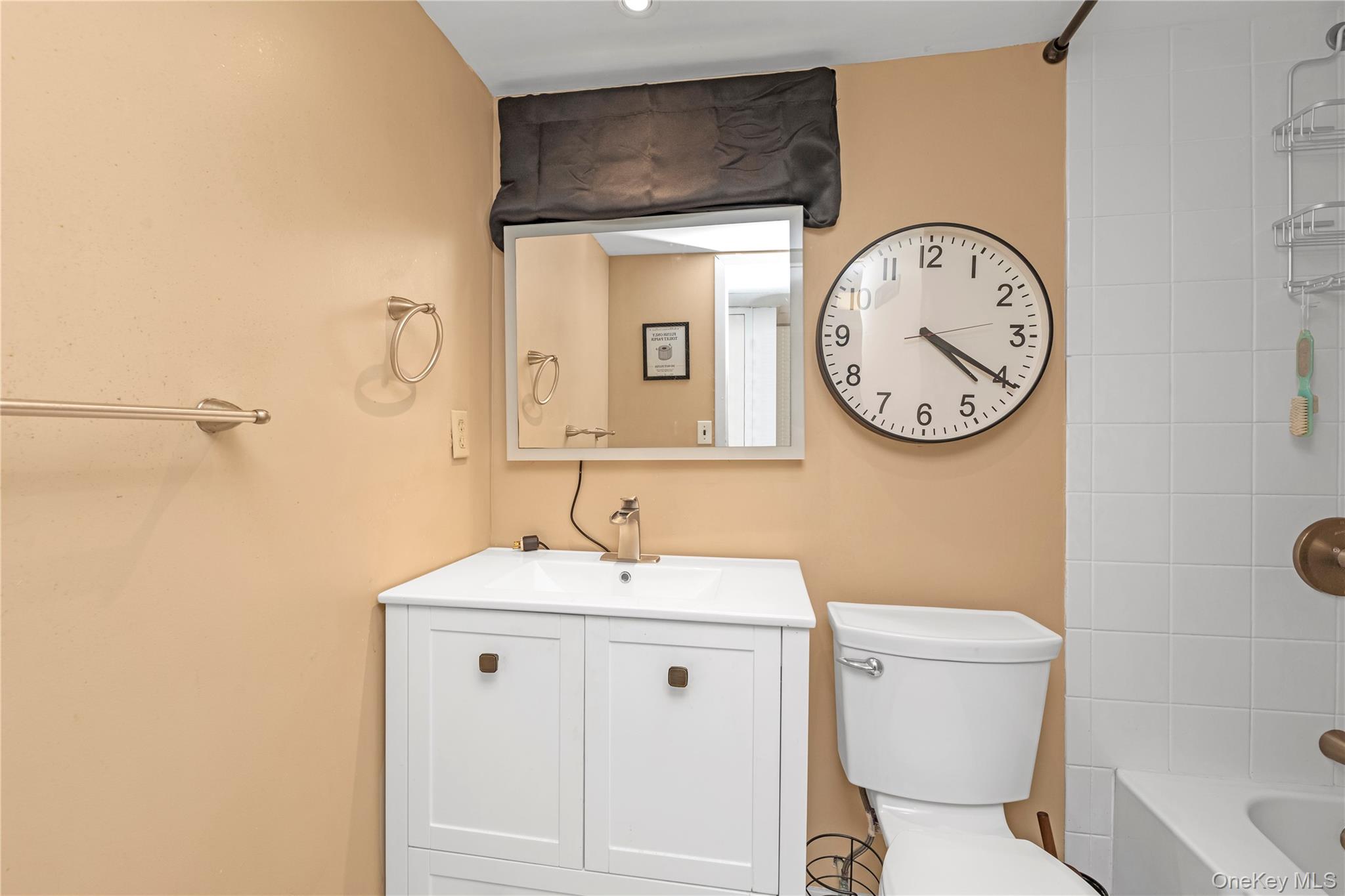 #18 photo, 69 Lamberson Street, Valley Stream , NY 11580