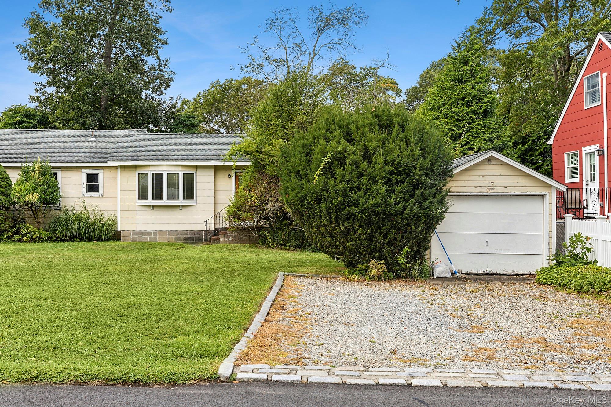 #4 photo, 35 Saltaire Road, サフォーク郡 Sound Beach , NY 11789