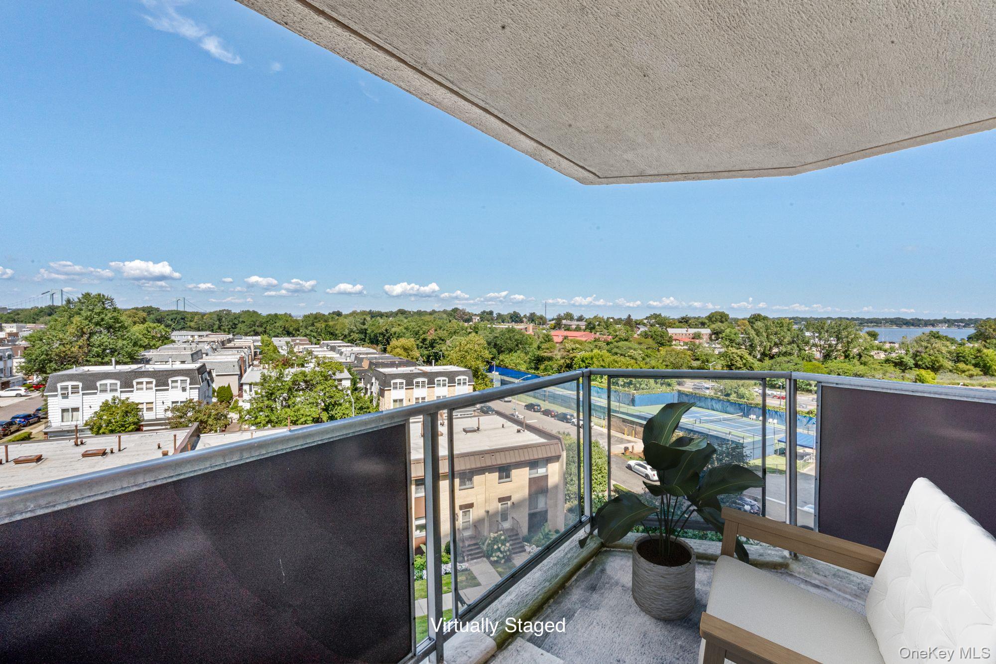 #1 photo, 17-85 215th Street, クイーンズ区 Bayside , NY 11360