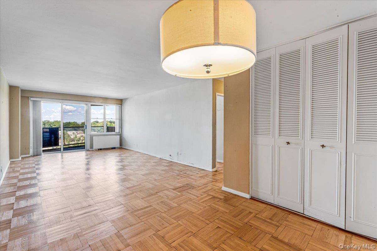 #5 photo, 17-85 215th Street, クイーンズ区 Bayside , NY 11360