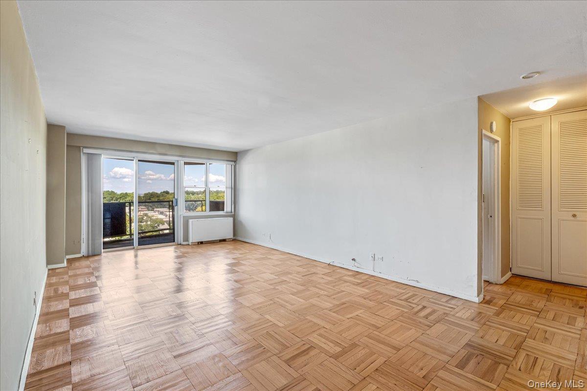 #6 photo, 17-85 215th Street, クイーンズ区 Bayside , NY 11360