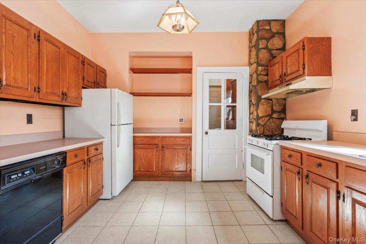 #11 photo, 2871 Zulette Avenue, Bronx , NY 10461