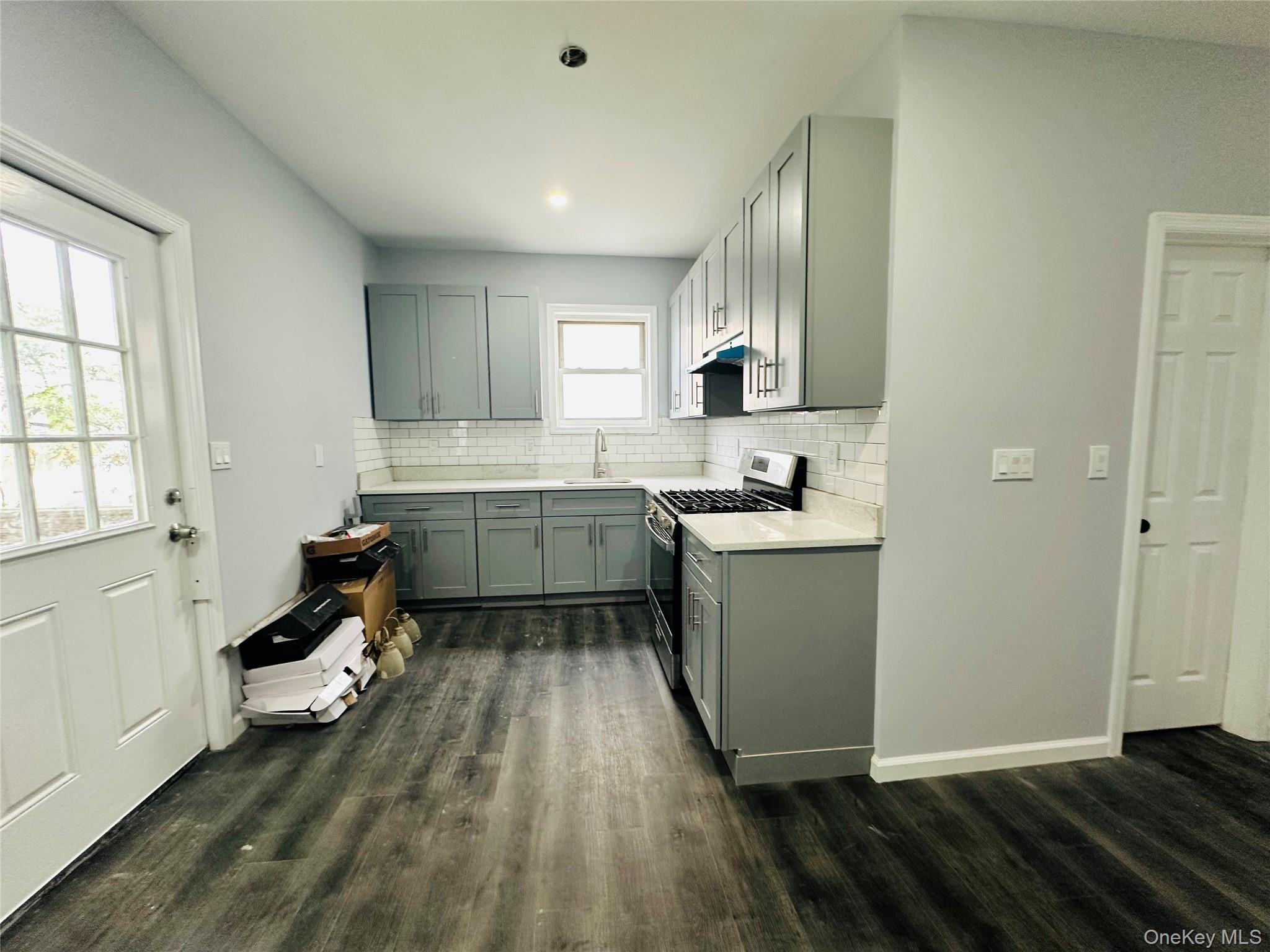 #4 photo, 8 Morgan Avenue, Poughkeepsie , NY 12601