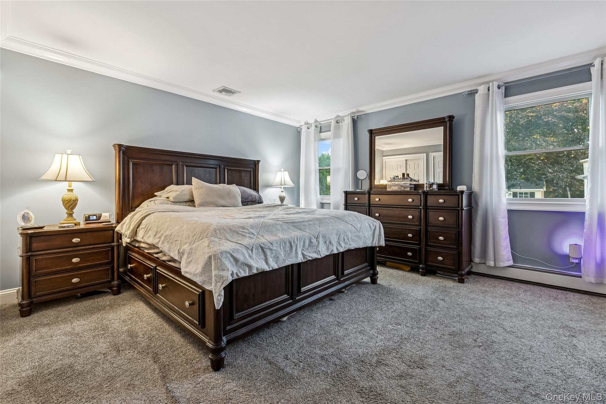 #10 photo, 45 Meadow Court, サフォーク郡 Manorville , NY 11949