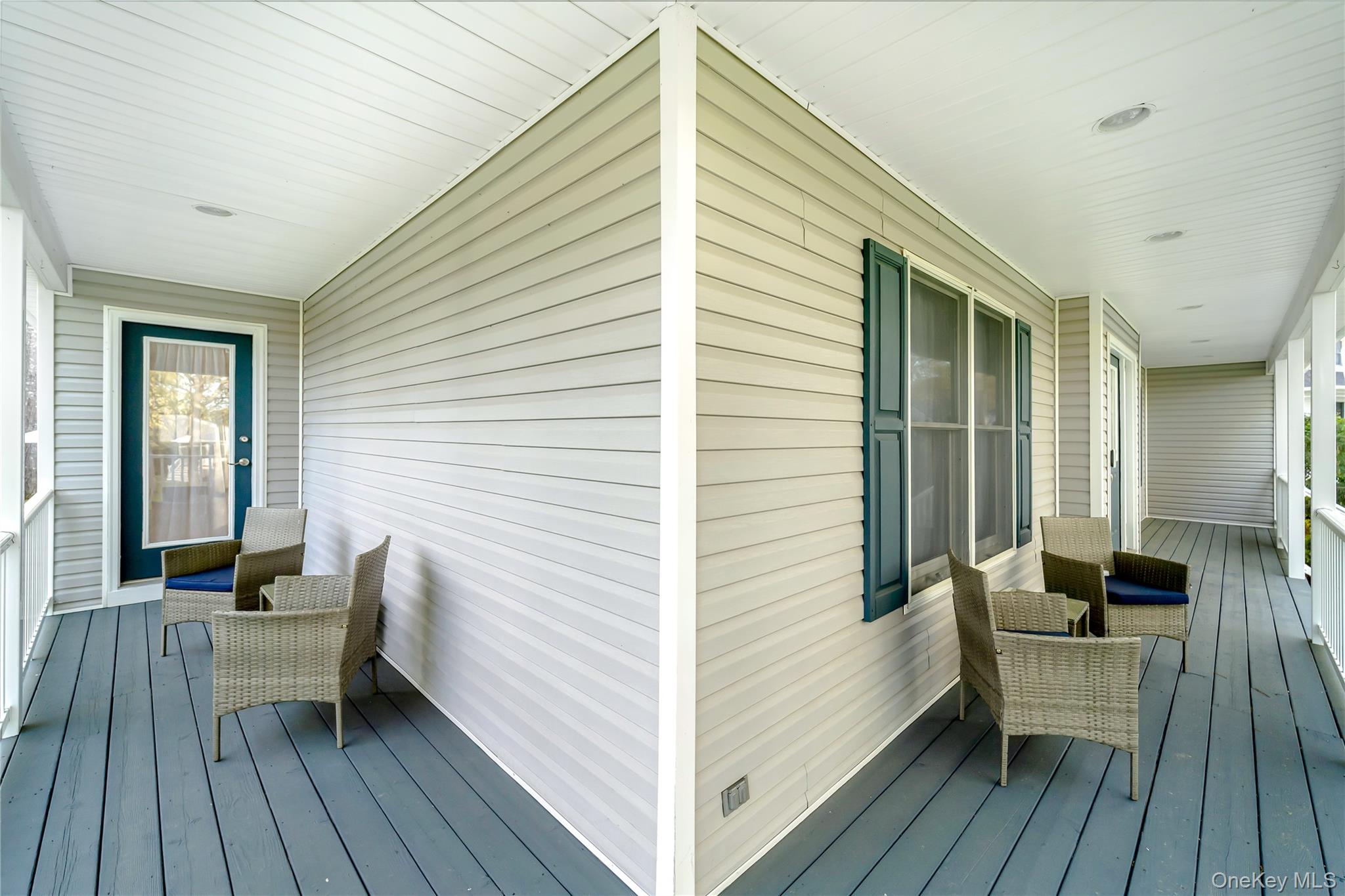 #7 photo, 212 Fairway Drive, サフォーク郡 Wading River , NY 11792