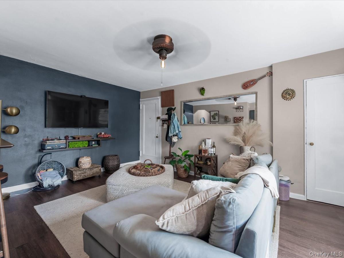 #5 photo, 20403 36th Avenue, Bayside , NY 11361