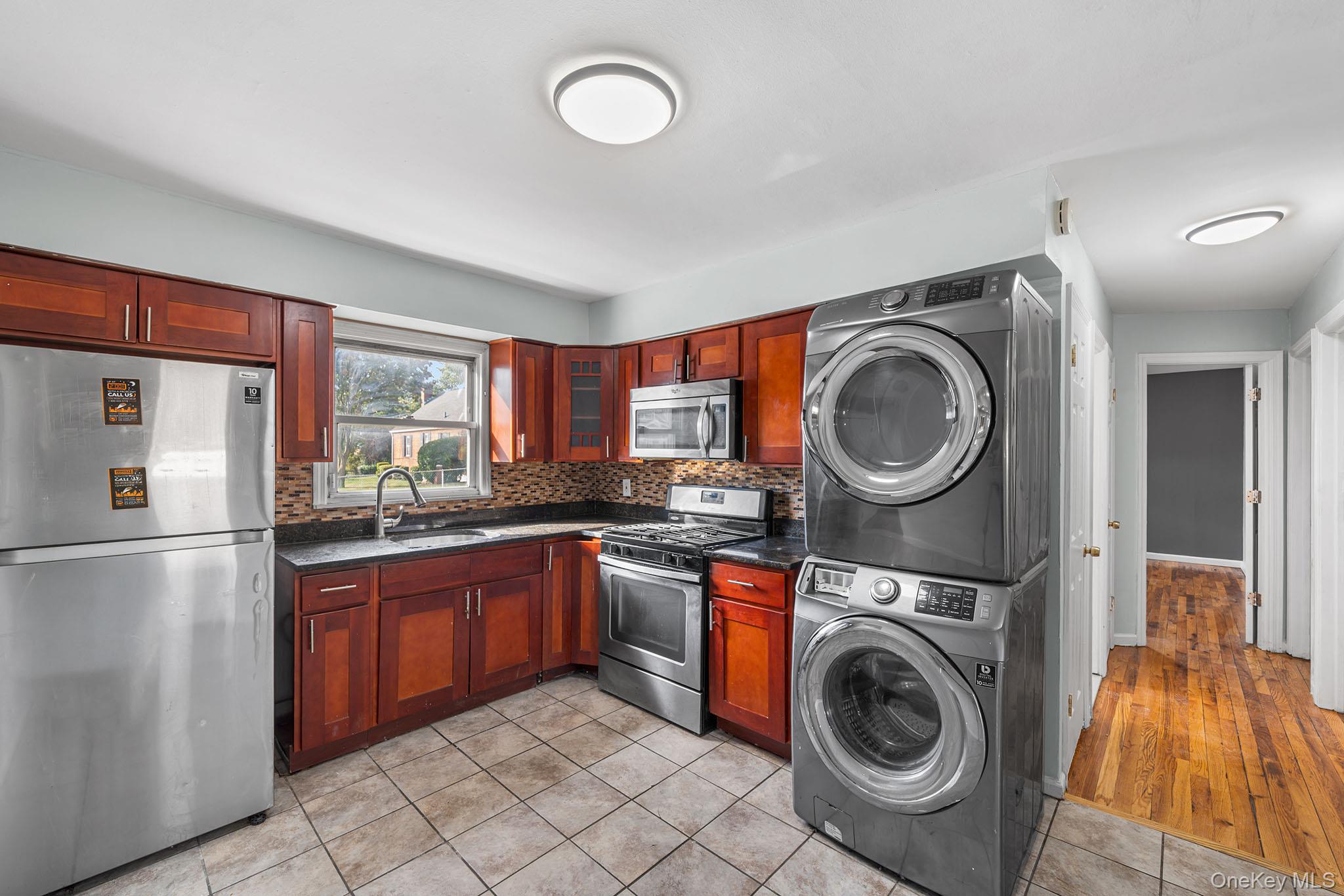 #11 photo, 17204 Amelia Road, クイーンズ区 Jamaica , NY 11434