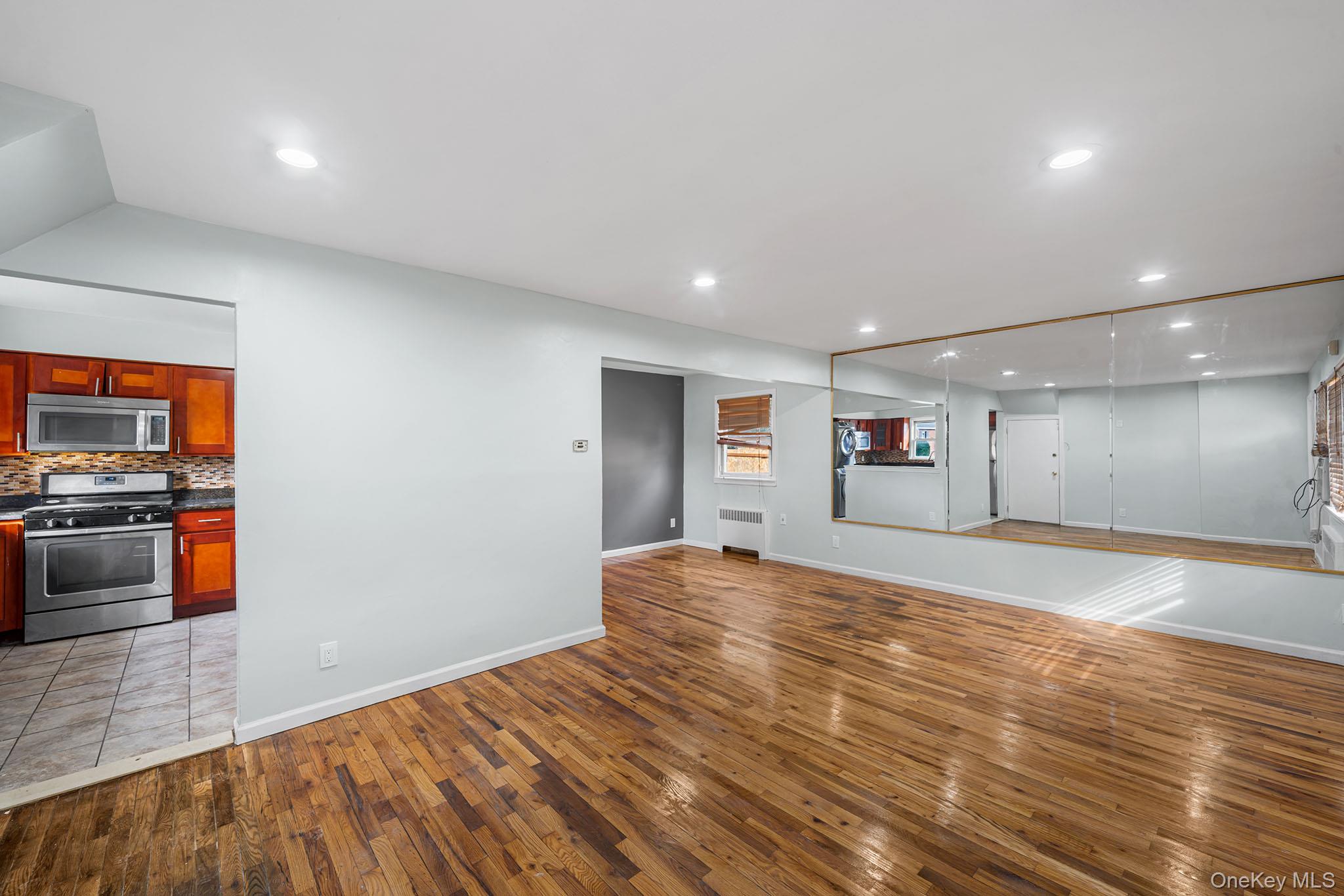 #9 photo, 17204 Amelia Road, クイーンズ区 Jamaica , NY 11434