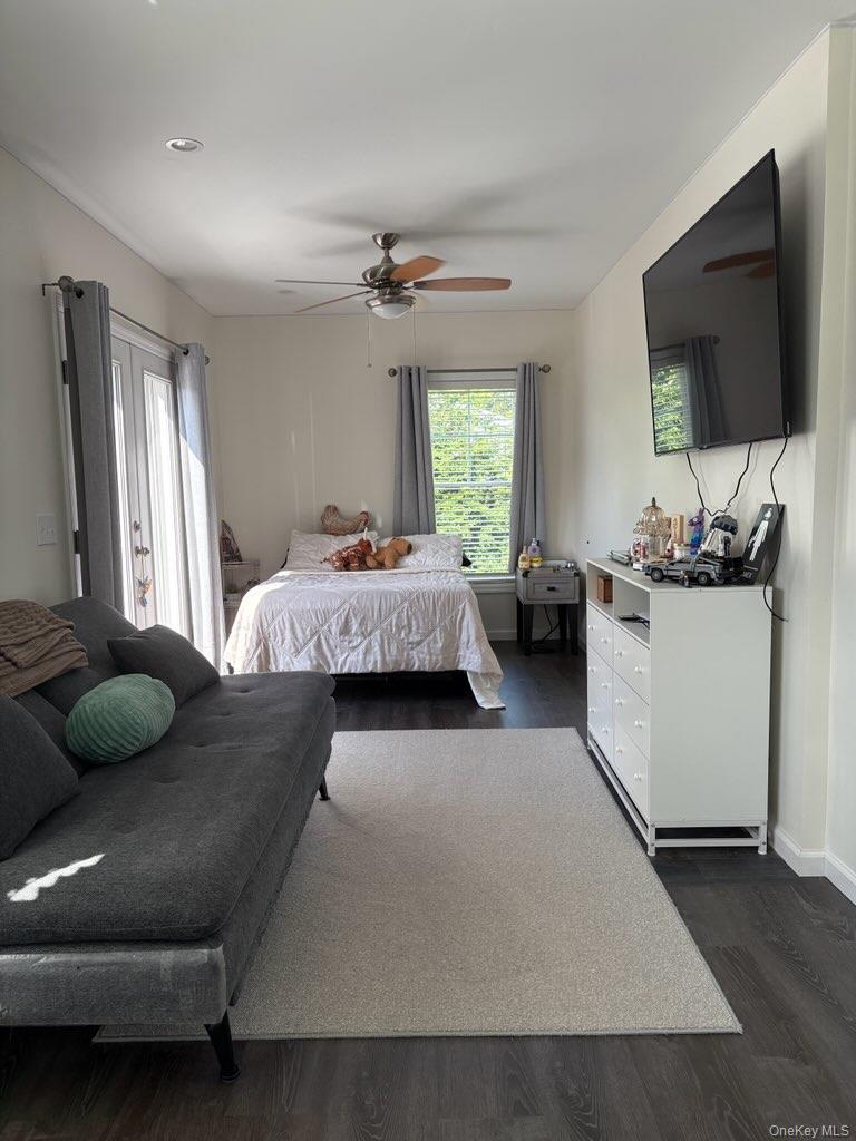 #10 photo, 1661 Old Country Rd, サフォーク郡 Riverhead , NY 11901