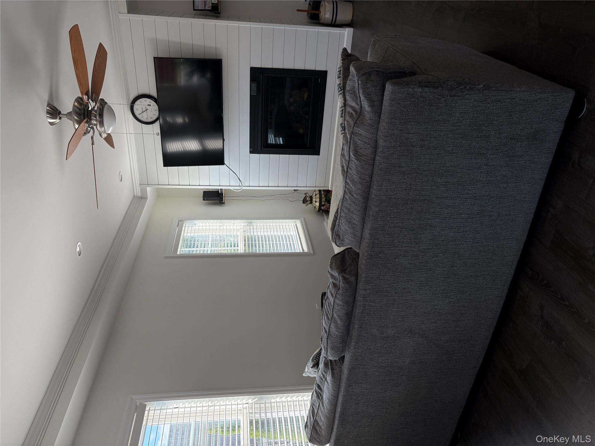 #4 photo, 1661 Old Country Rd, サフォーク郡 Riverhead , NY 11901