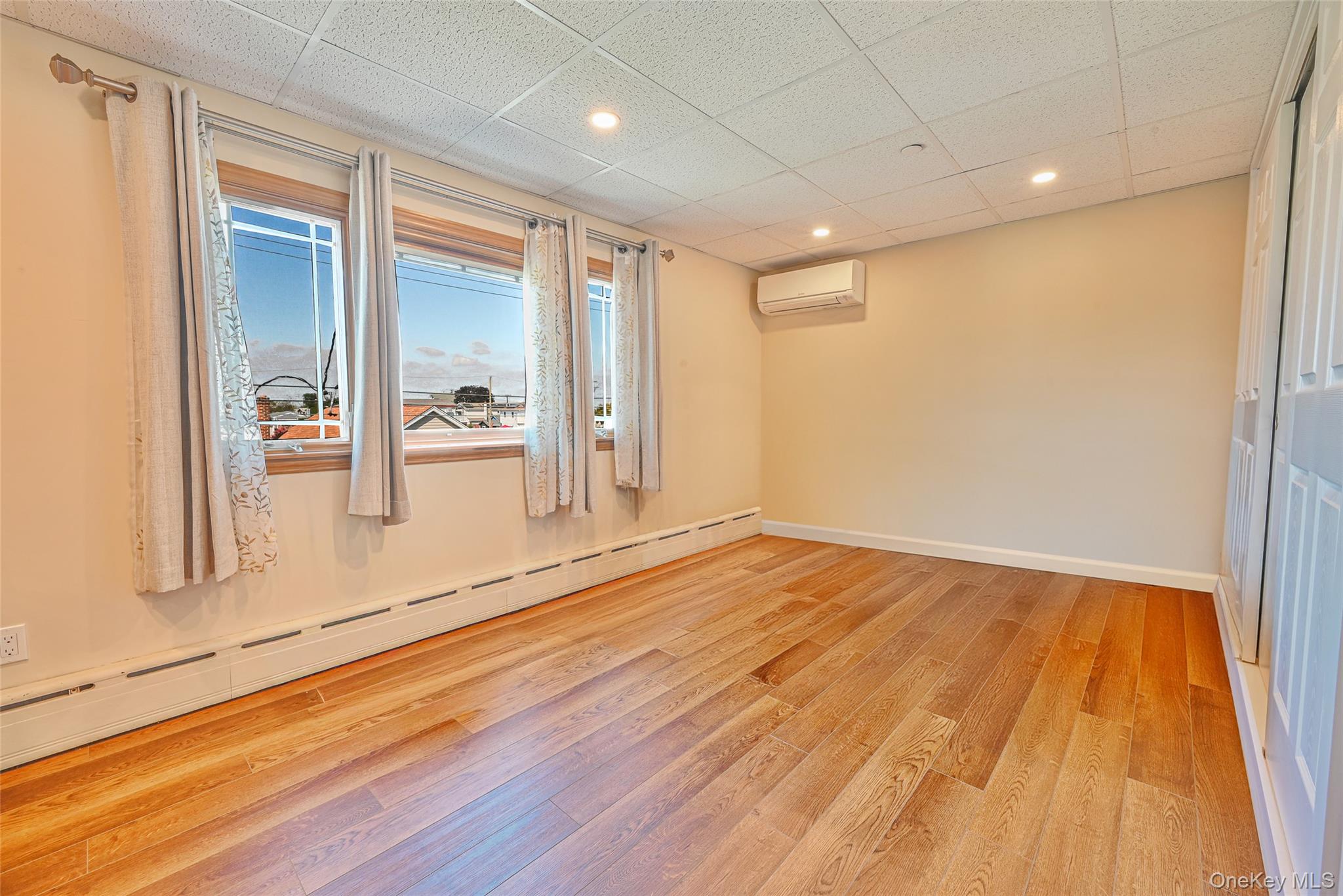 #13 photo, 20 W 18th Road, クイーンズ区 Broad Channel , NY 11693