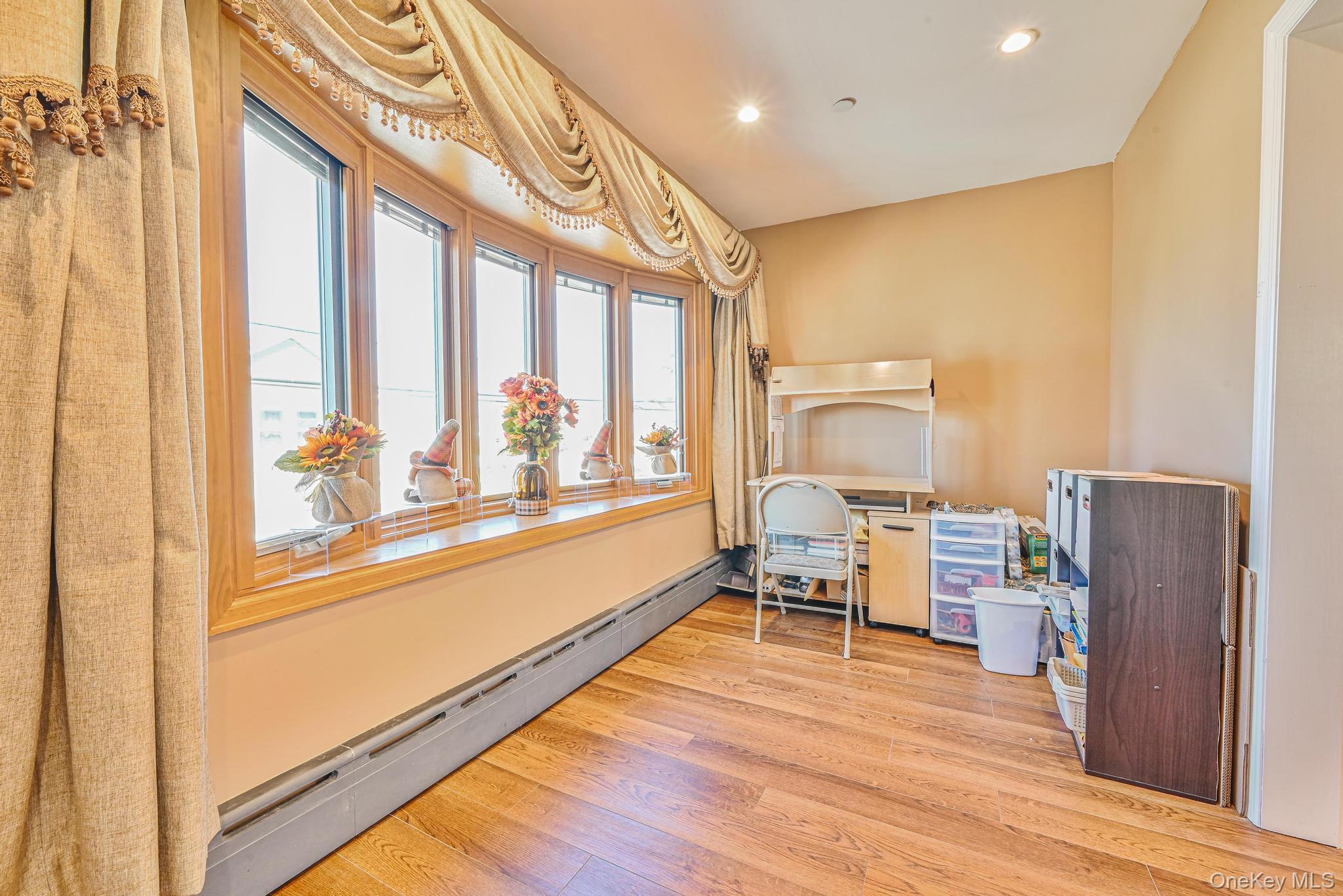 #4 photo, 20 W 18th Road, クイーンズ区 Broad Channel , NY 11693