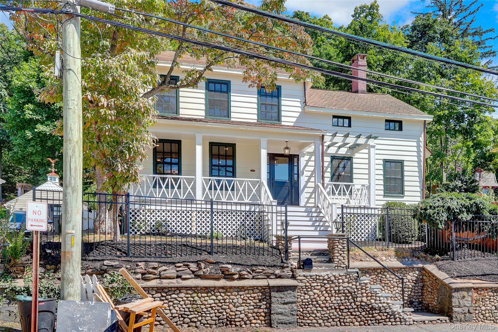 #1 photo, 324 Woodbine Avenue, Northport , NY 11768