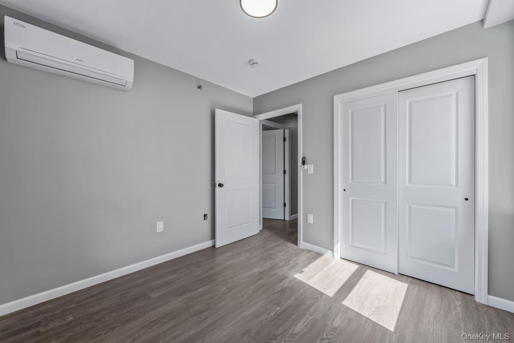 #20 photo, 37-02 Francis Lewis Blvd, クイーンズ区 Bayside , NY 11361