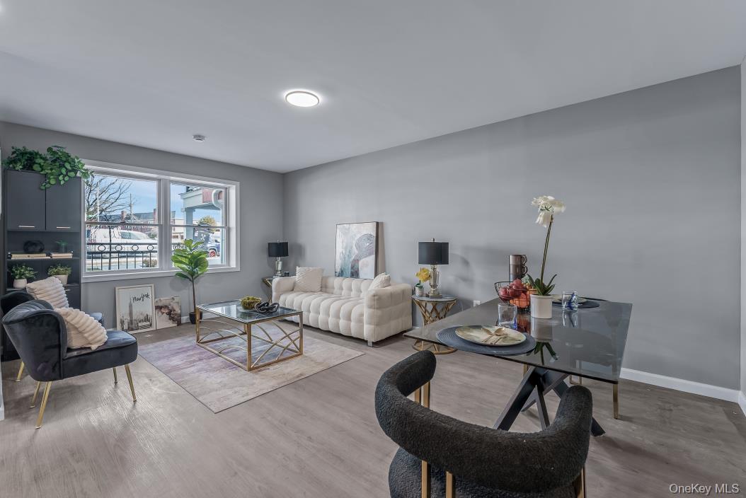 #5 photo, 37-02 Francis Lewis Blvd, クイーンズ区 Bayside , NY 11361