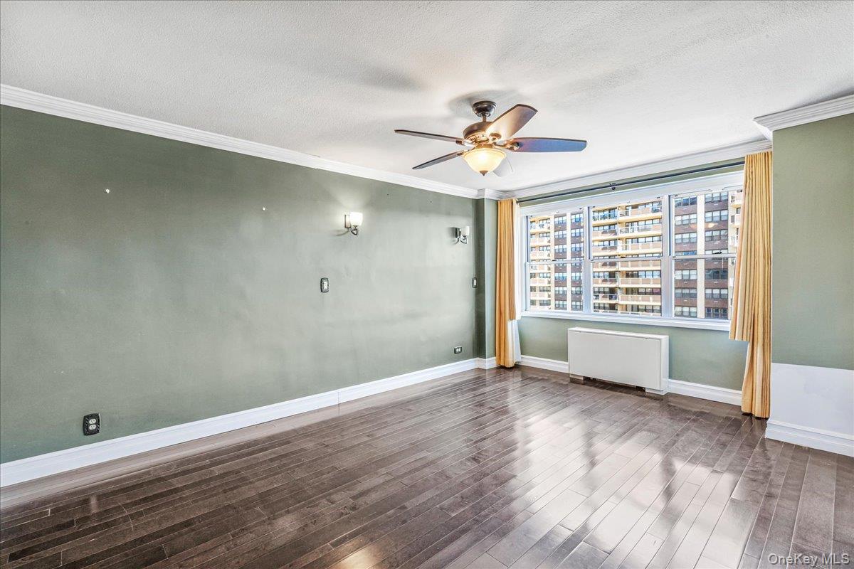 #14 photo, 17-85 215th Street, クイーンズ区 Bayside , NY 11360