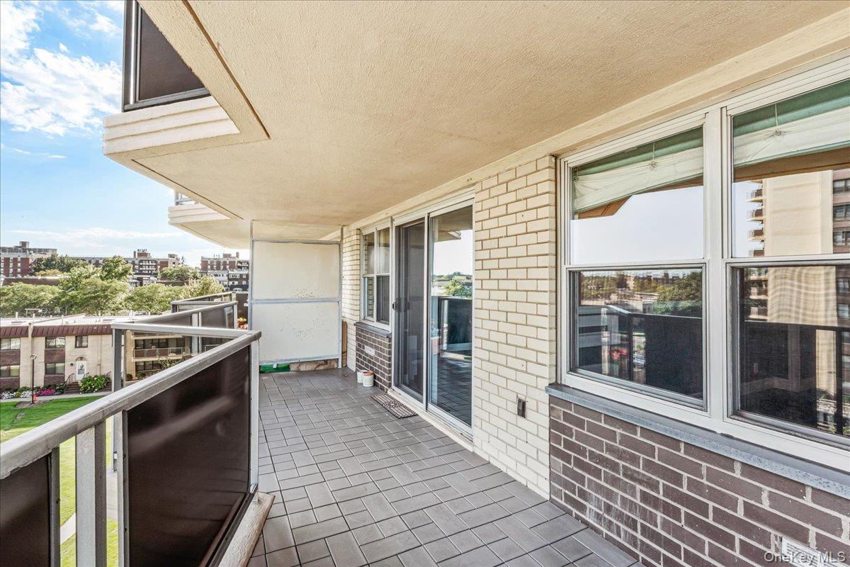 #3 photo, 17-85 215th Street, クイーンズ区 Bayside , NY 11360