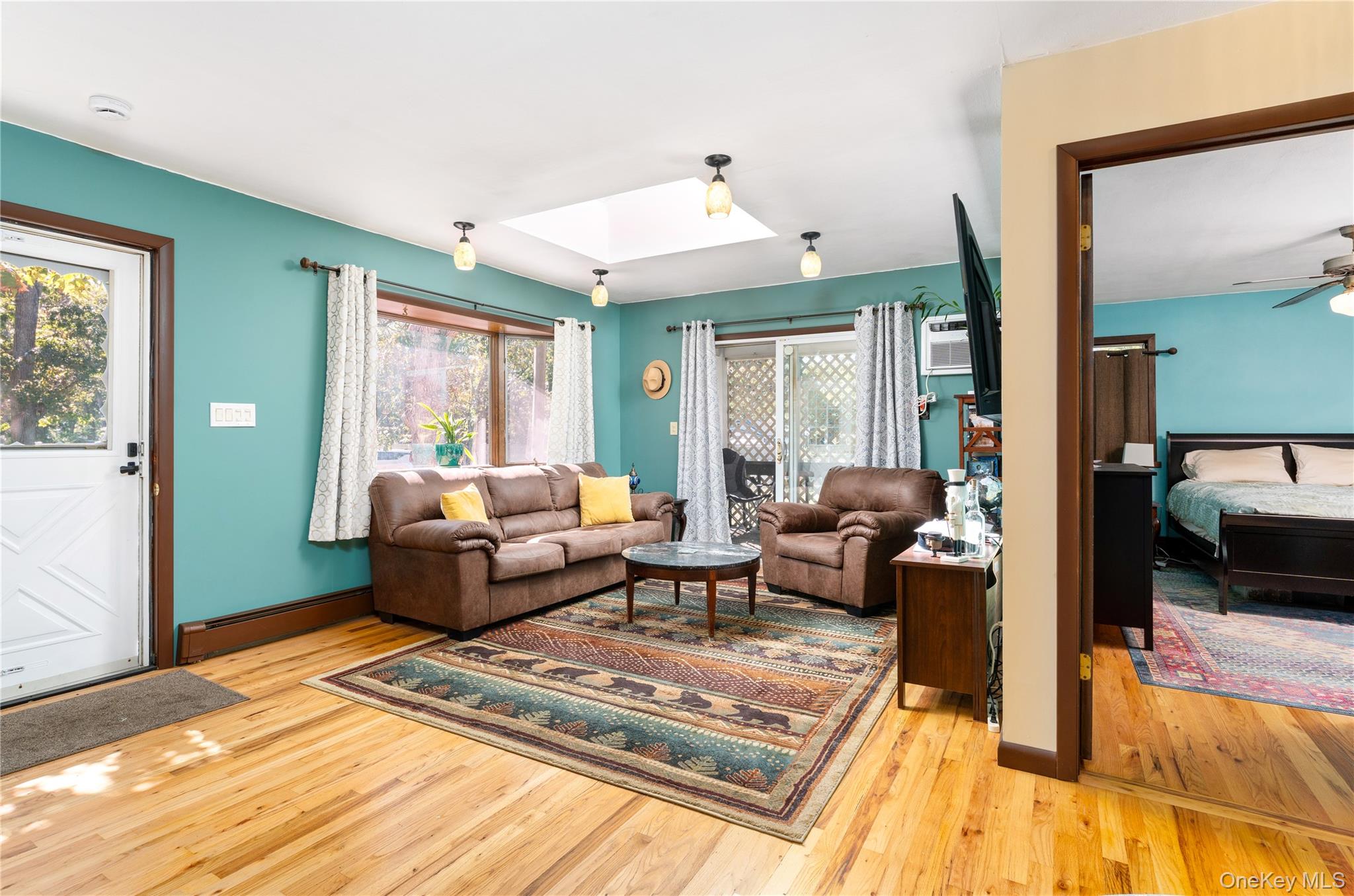 #4 photo, 16 Daisy Place, サフォーク郡 Selden , NY 11784