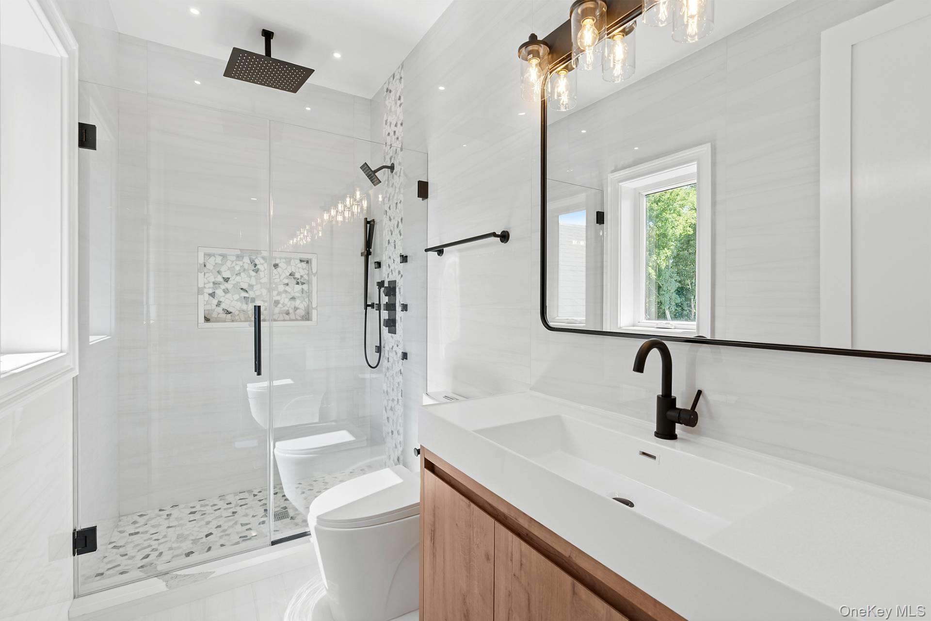 #16 photo, 1900 Gillette Drive, サフォーク郡 East Marion , NY 11939