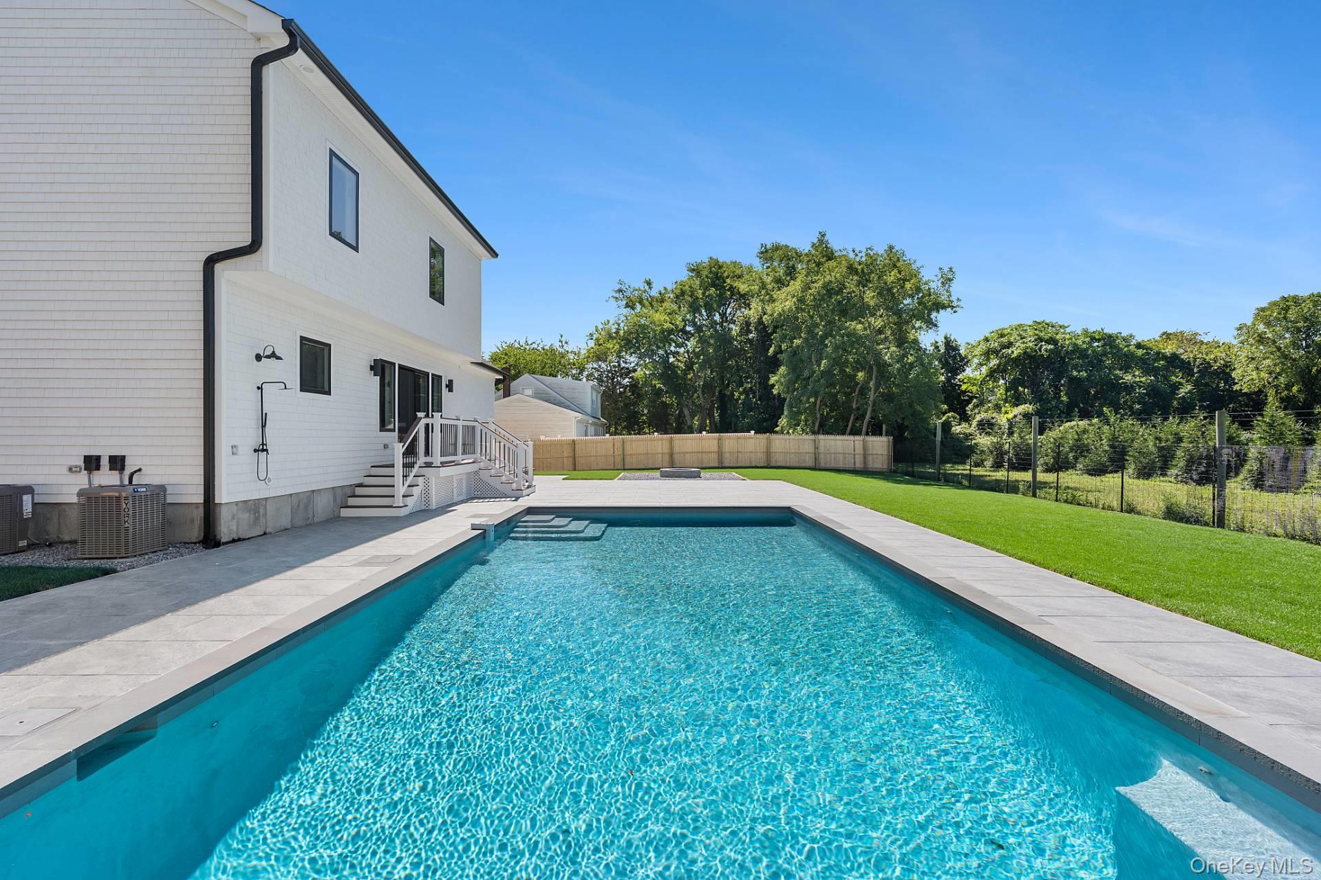 #5 photo, 1900 Gillette Drive, サフォーク郡 East Marion , NY 11939