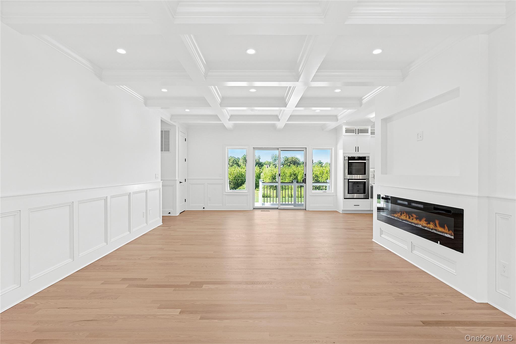 #9 photo, 1900 Gillette Drive, サフォーク郡 East Marion , NY 11939