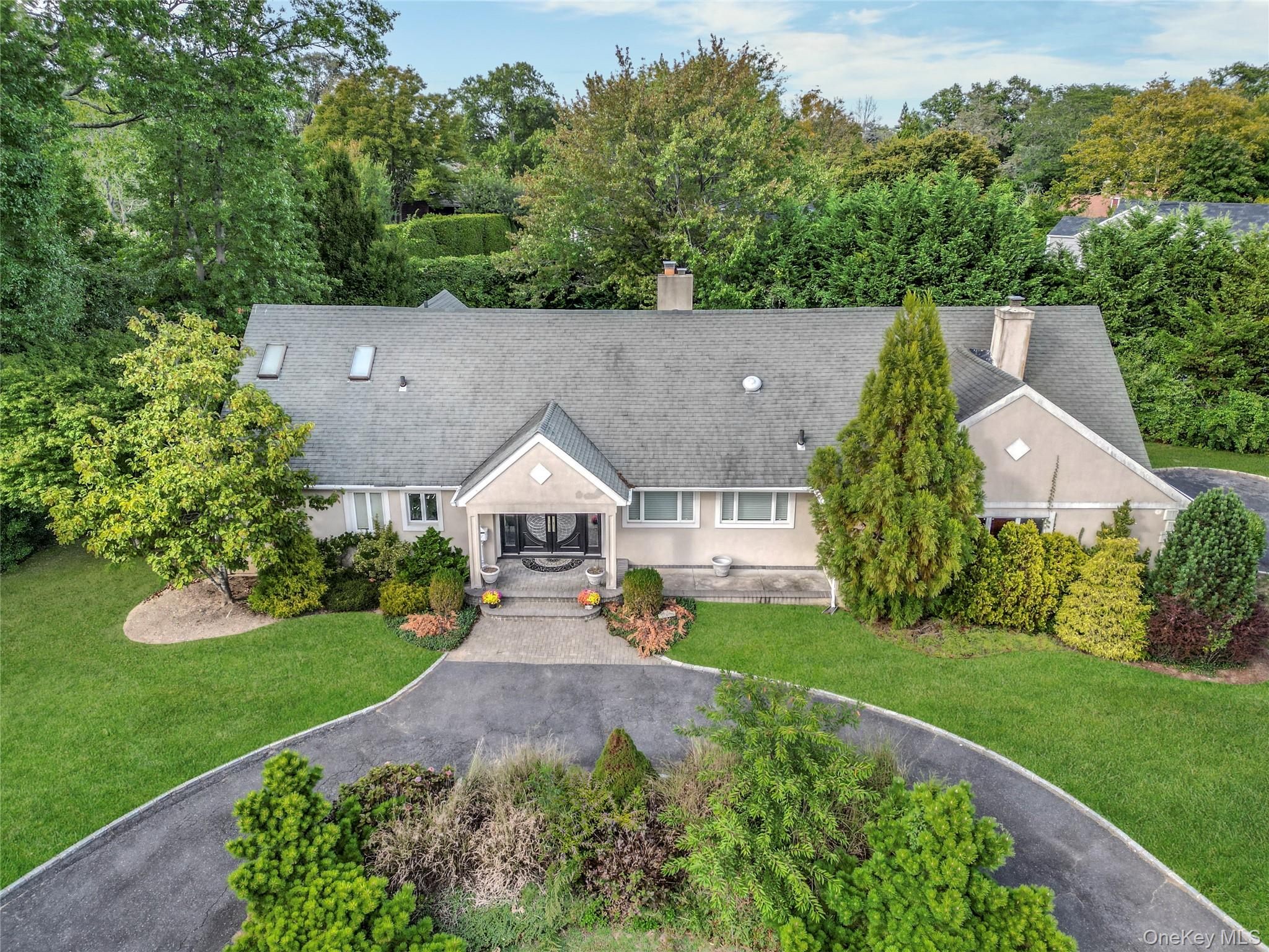 #1 photo, 4 Willow Lane, ナッソー郡 Hewlett Harbor , NY 11557