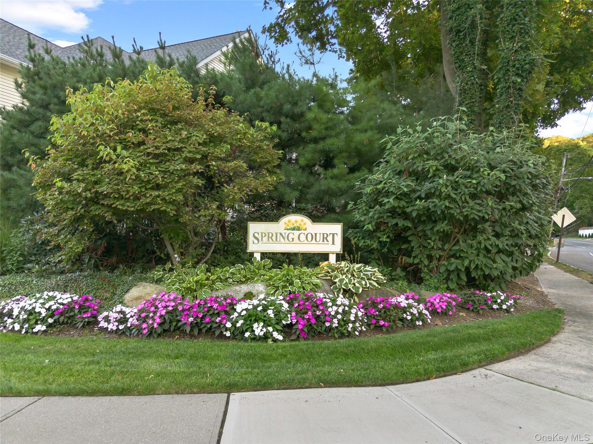 #2 photo, 2 Spring Court, サフォーク郡 Huntington , NY 11743